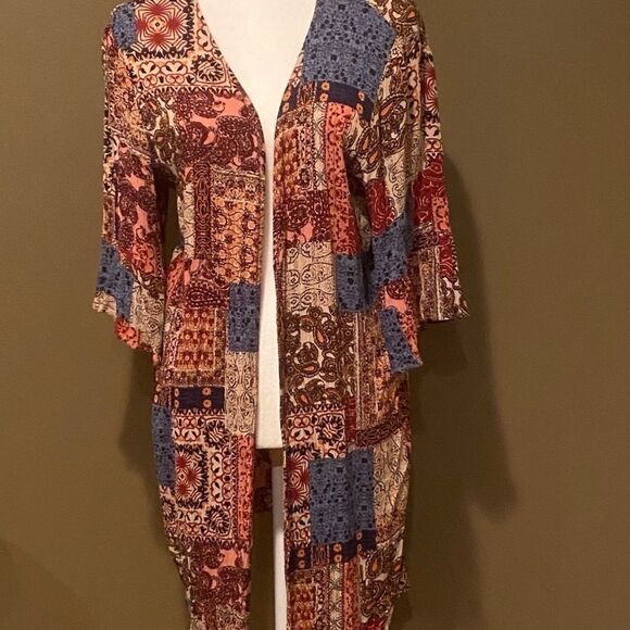 L Love Multi Pattern Cardigan Size Large - Picture 10 of 10